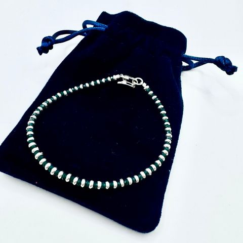 Pulsera Esmeralda Nocturna