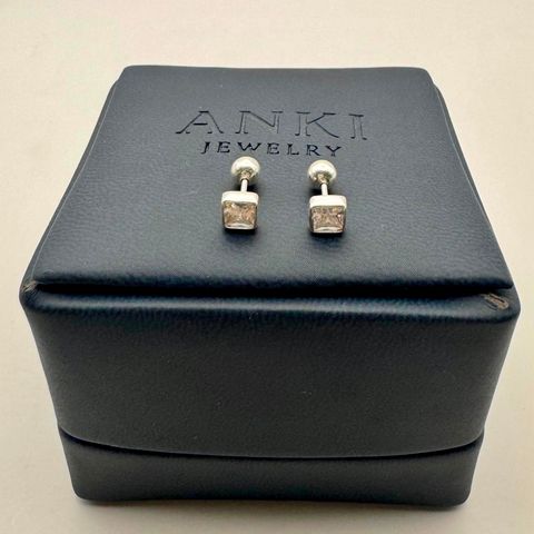 Aretes Cuadrado de Luz