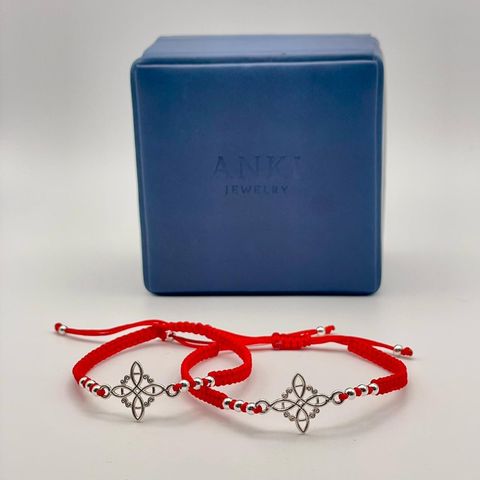 Pulsera de Hilo Nudo de Bruja Infinitos