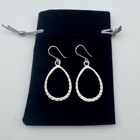 Aretes Gota Única 