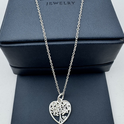 Collar Raíces de Amor