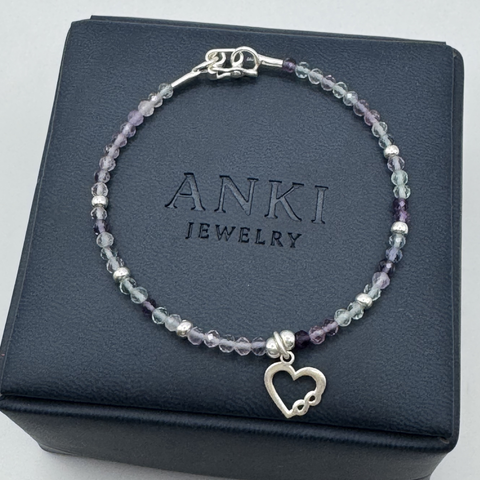 Pulsera Fluorita Corazón Infinito