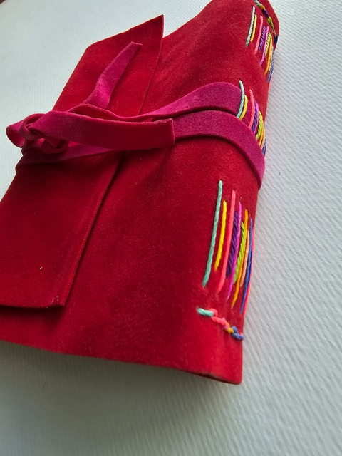 Bitácora mini puntada larga multicolor 