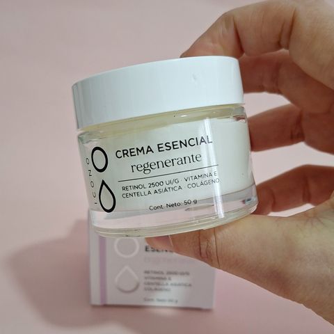 Crema Esencial Regenerante Icono