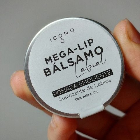 Mega Lip Bálsamo Labial Icono