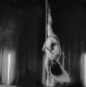 Palabras clave: curso de giratorio pole, cómo girar en pole dance, entradas al giratorio, giratorio pole dance para principiantes, mejorar giratorio pole, técnica de giratorio en pole, pole dance principiantes, pole sport fácil, programa de pole dance, instructora de pole dance, instructora de pole sport