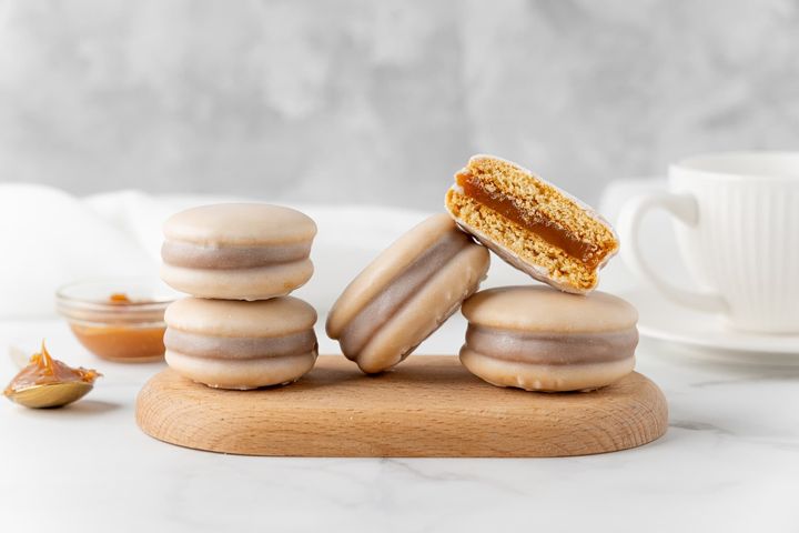 Docena de Alfajores Artesanales CLÁSICOS (Maicena / Cordobés)