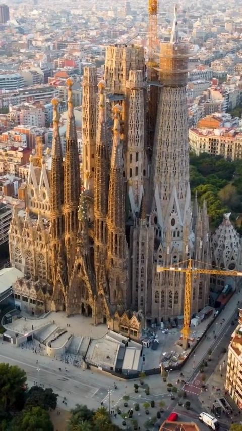 Guía Fácil: Cómo Comprar una Vivienda en España. El paso a paso definitivo para quienes quieren invertir, mudarse o tener su propiedad en España.