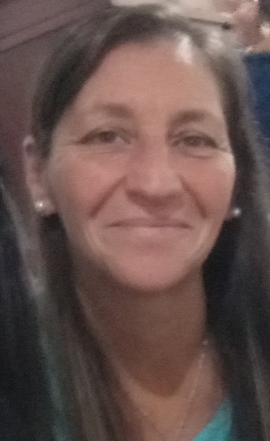 Ana F.