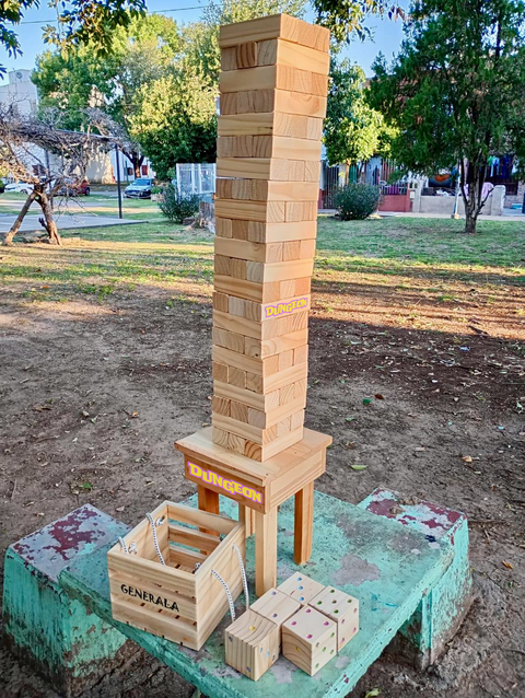 JENGA XXL & GENERALA