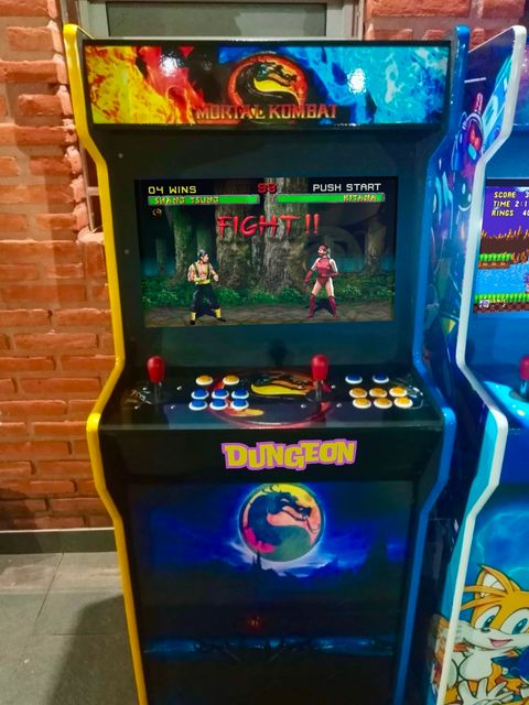 ARCADE MORTAL KOMBAT