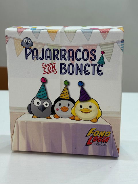 Pajarracos con bonete