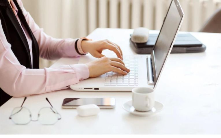 PLANTILLA DE MAMÁ A EMPRENDEDORA