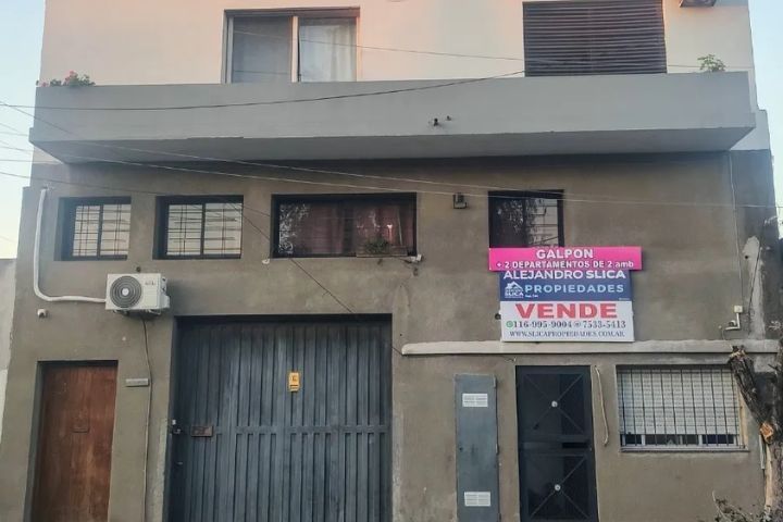 ALICANTE 2534 - GALPÓN + 2 DPTOS 2 AMB.