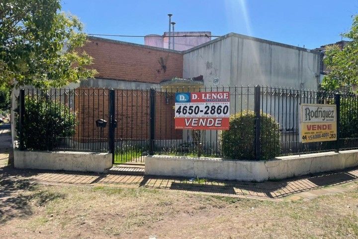 CAMACUÁ 2900 - CASA 3 AMB.