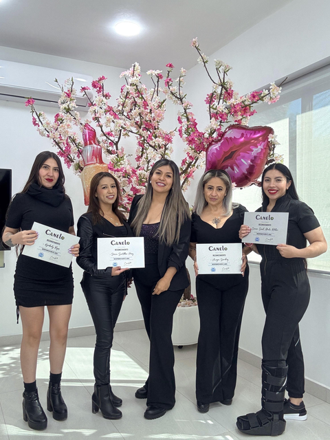 Curso delineado de ojos