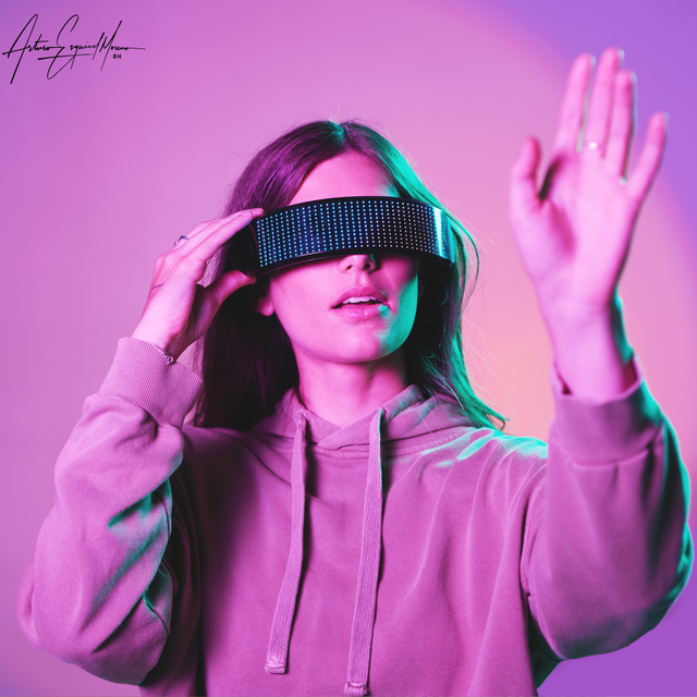 Capacitación Basada en Realidad Virtual (VR) y Realidad Aumentada (AR)