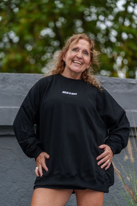 Buzo negro - Bailar es magia