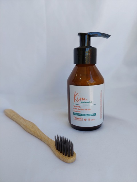Kiru pasta dental blanqueadora 
