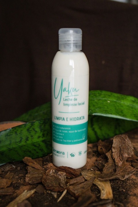 LECHE DE LIMPIEZA YAKU
