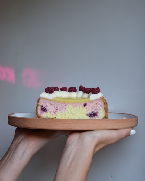 Cheesecake de Pistacho y Frutos Rojos