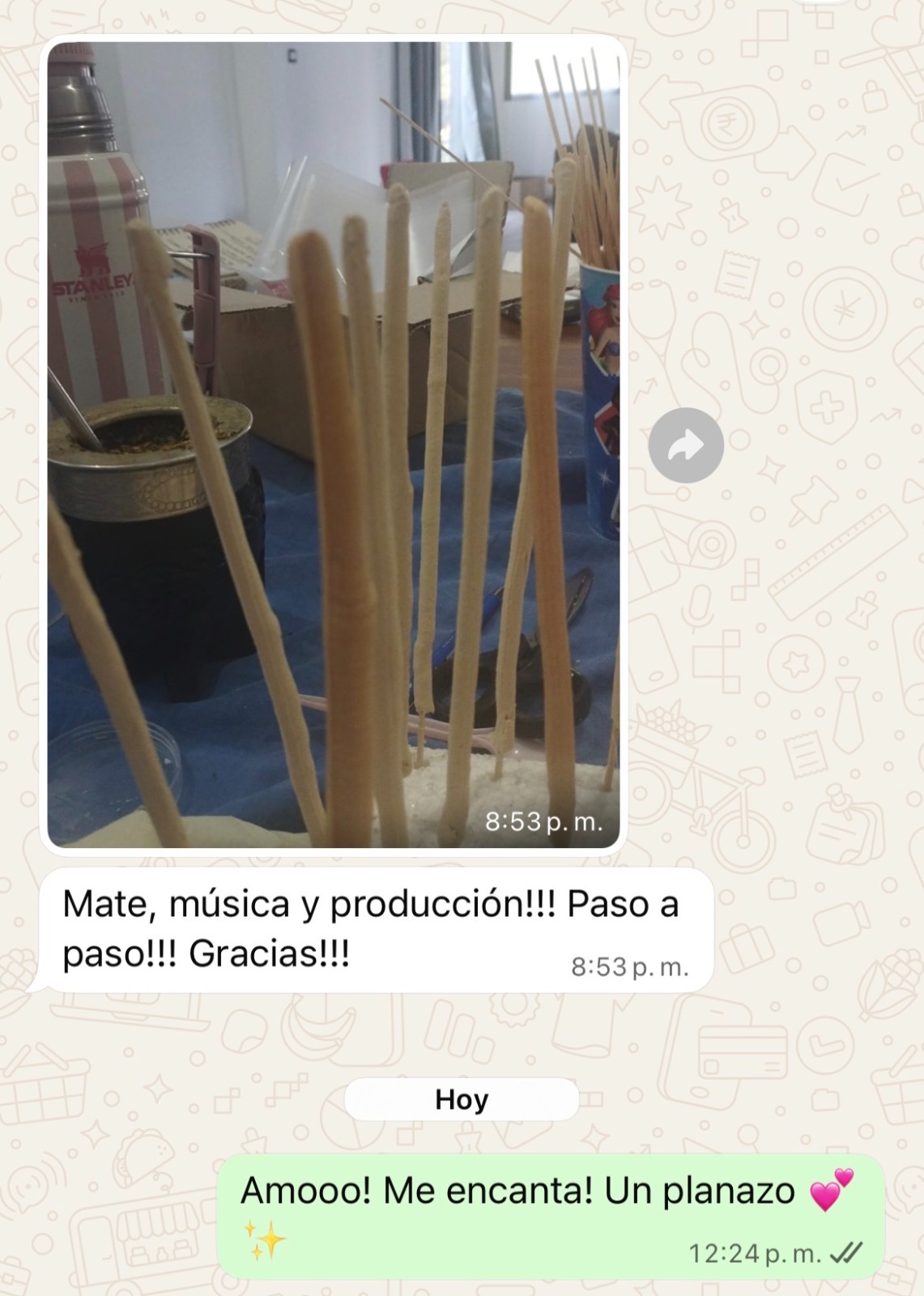 Producción de sahumerios realizada por una alumna