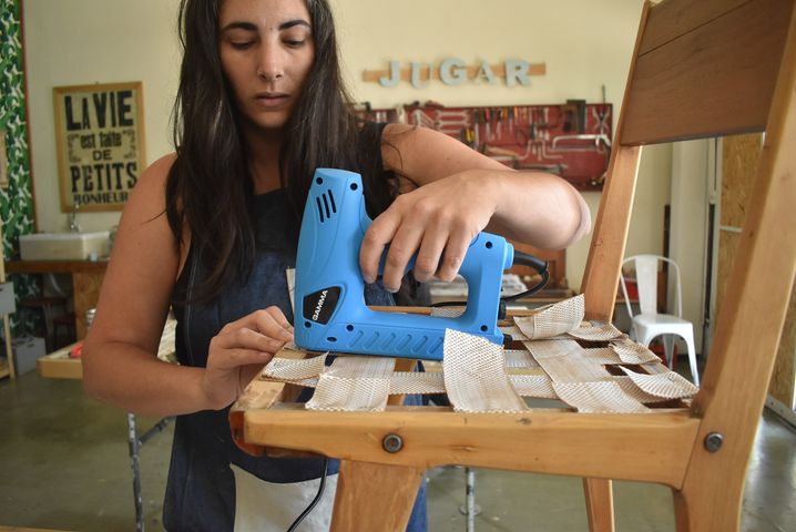 TALLER REGULAR DE RECICLADO Y TAPICERIA