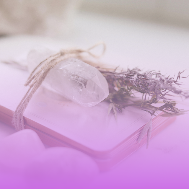 El Eje en la Sesión: Qué hacer cuando tu consultante le teme al Tarot