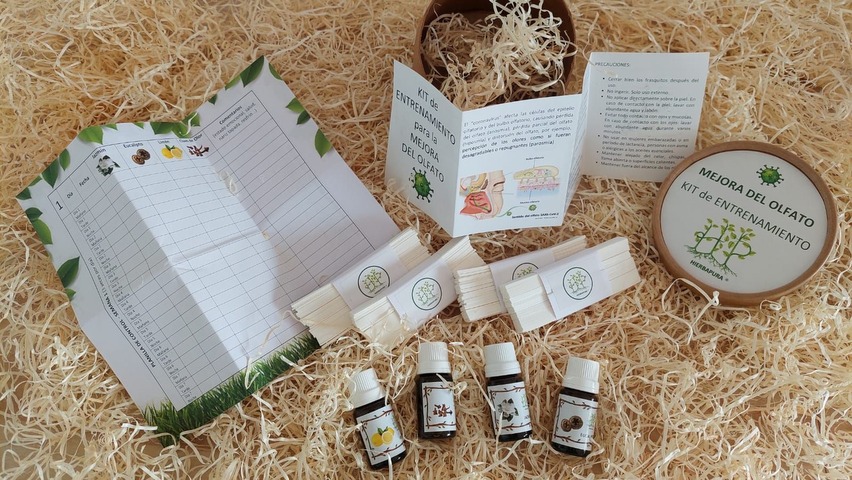 KIT de ENTRENAMIENTO para la MEJORA del OLFATO . CORONAVIRUS! - Aceites esenciales: CLAVO de OLOR, LIMÓN, EUCALIPTO y JAZMÍN