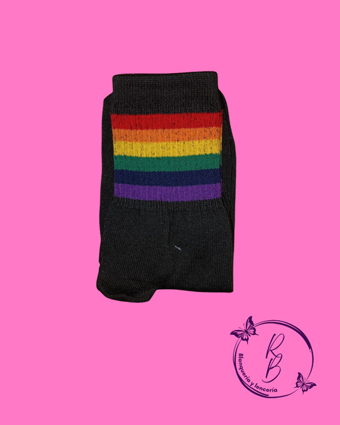 Medias 3/4 Negra con arcoiris
