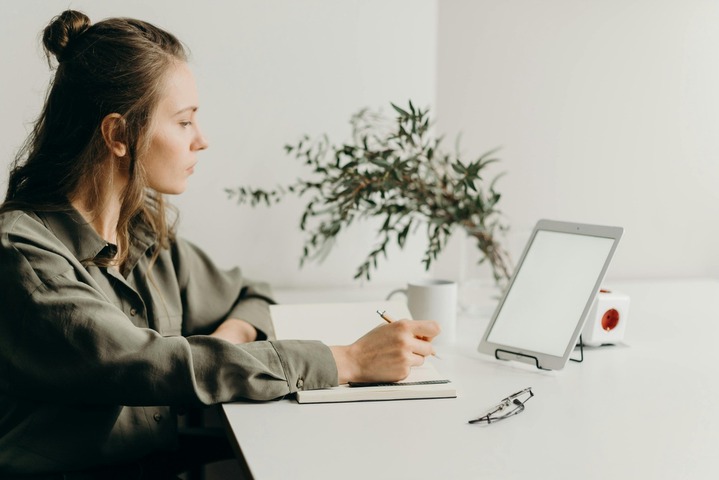 Cómo aumentar tu productividad: Principios y herramientas basadas en evidencia