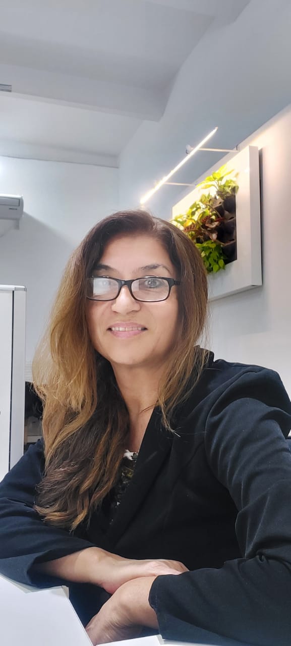 M. Elena Villafañe