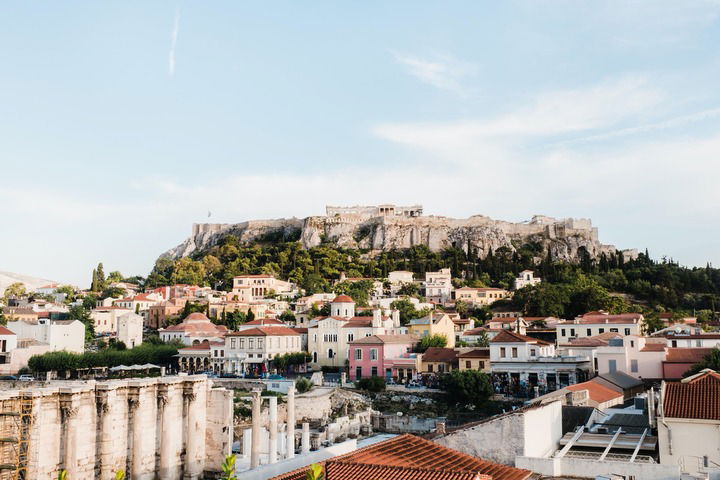 ATENAS TRAVEL GUIDE