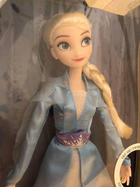 Elsa Frozen 2 