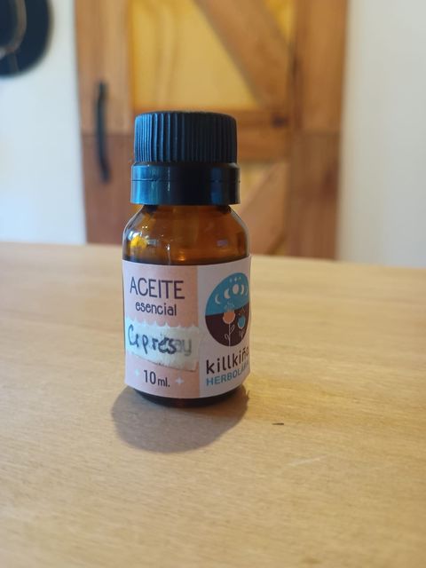 ACEITE ESCENCIAL CIPRÉS
